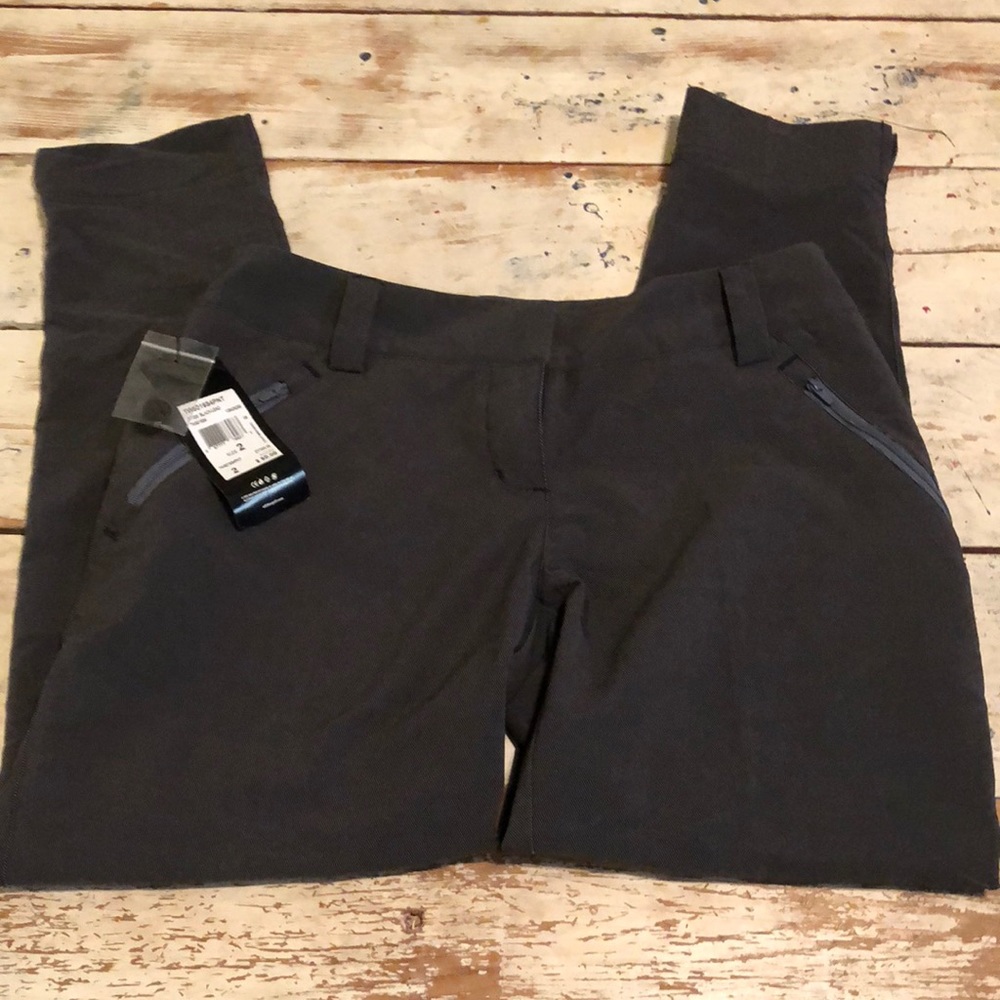 NWT Ladies Adidas Golf Pants ( size 2)
